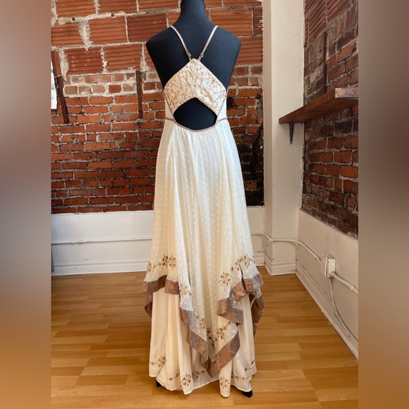 FREE PEOPLE Snowfall Maxi Dress - Picture 9 of 16